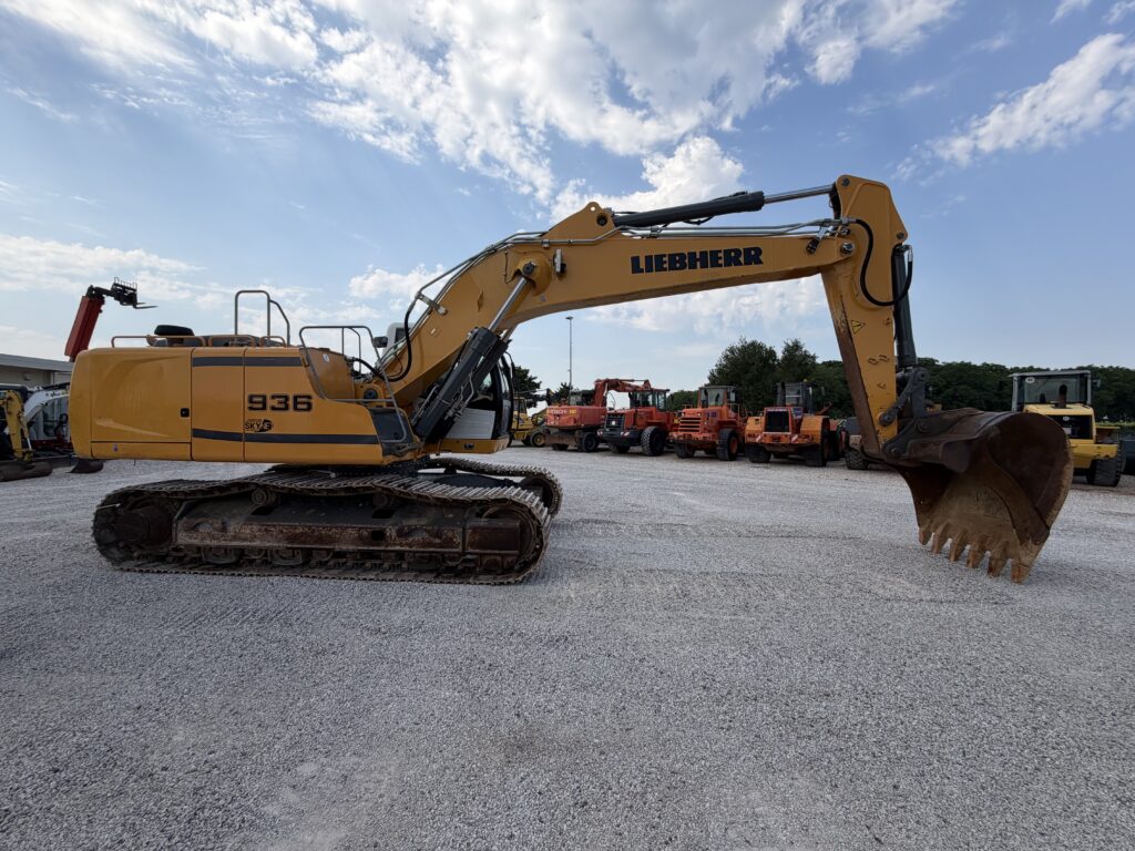 LIEBHERR R936 NLC