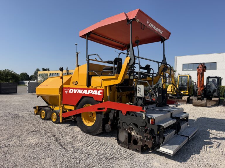 DYNAPAC F121-4W