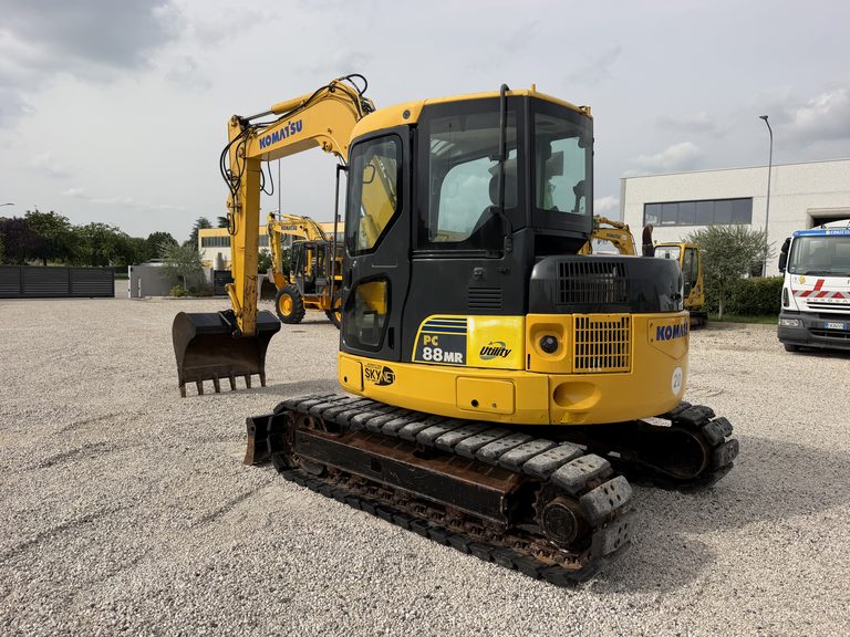 KOMATSU PC 88 MR-6
