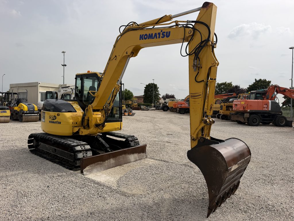 KOMATSU PC 88 MR-6