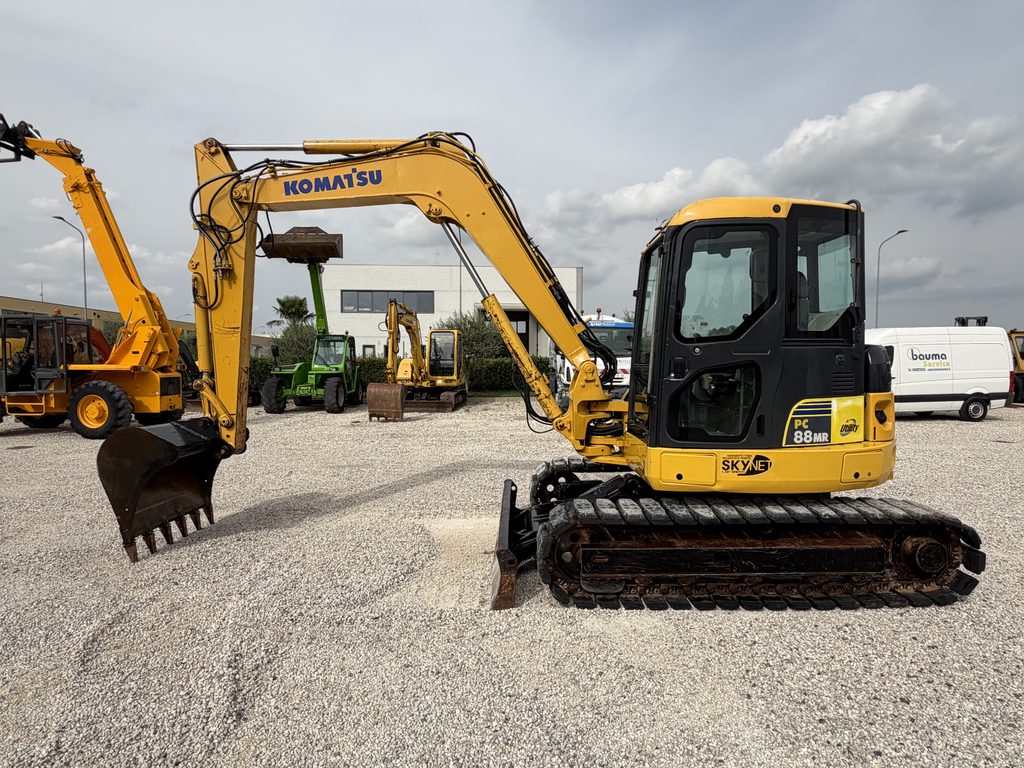 KOMATSU PC 88 MR-6